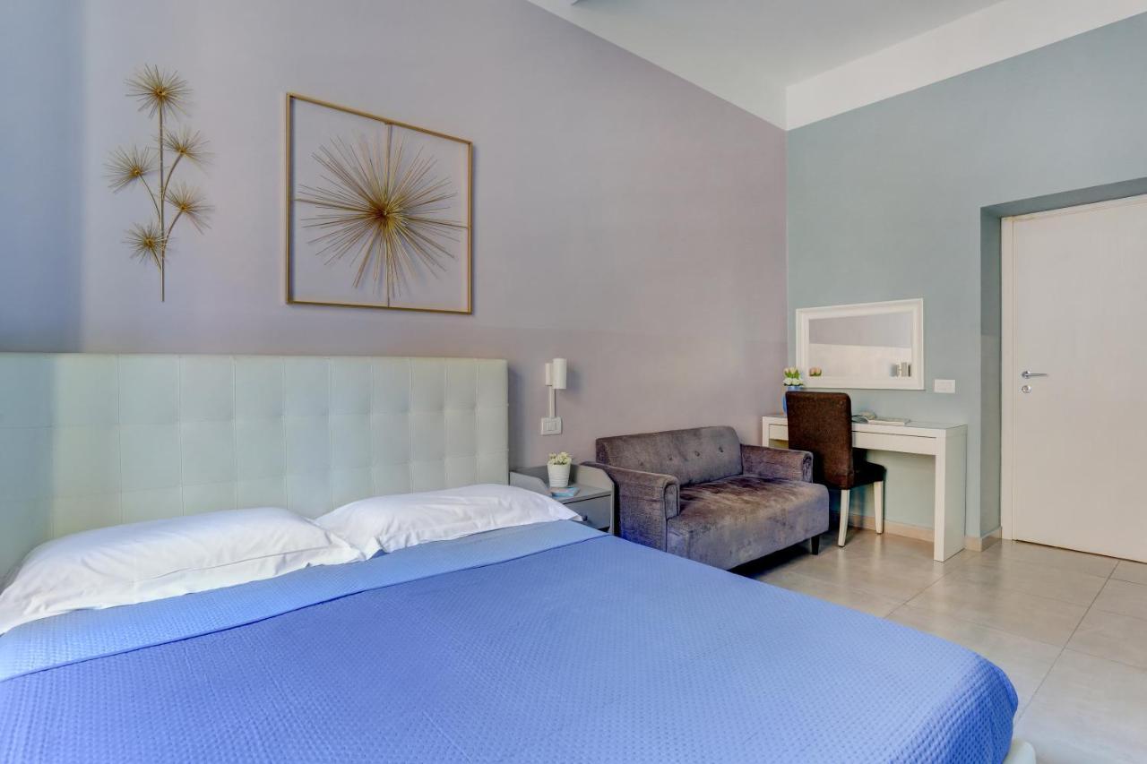 Bed and Breakfast Claudia House Roma Termini Екстер'єр фото