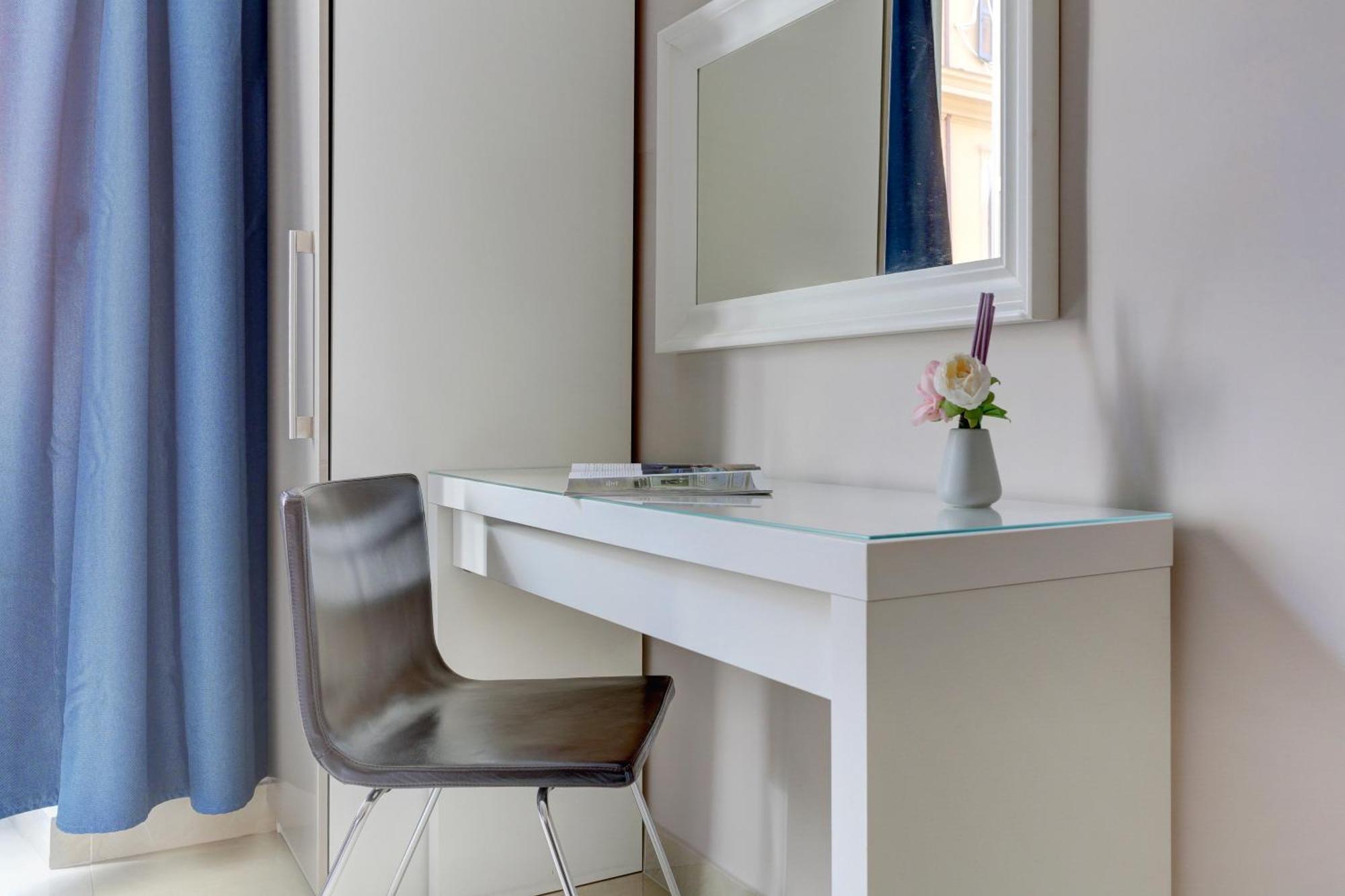 Bed and Breakfast Claudia House Roma Termini Екстер'єр фото
