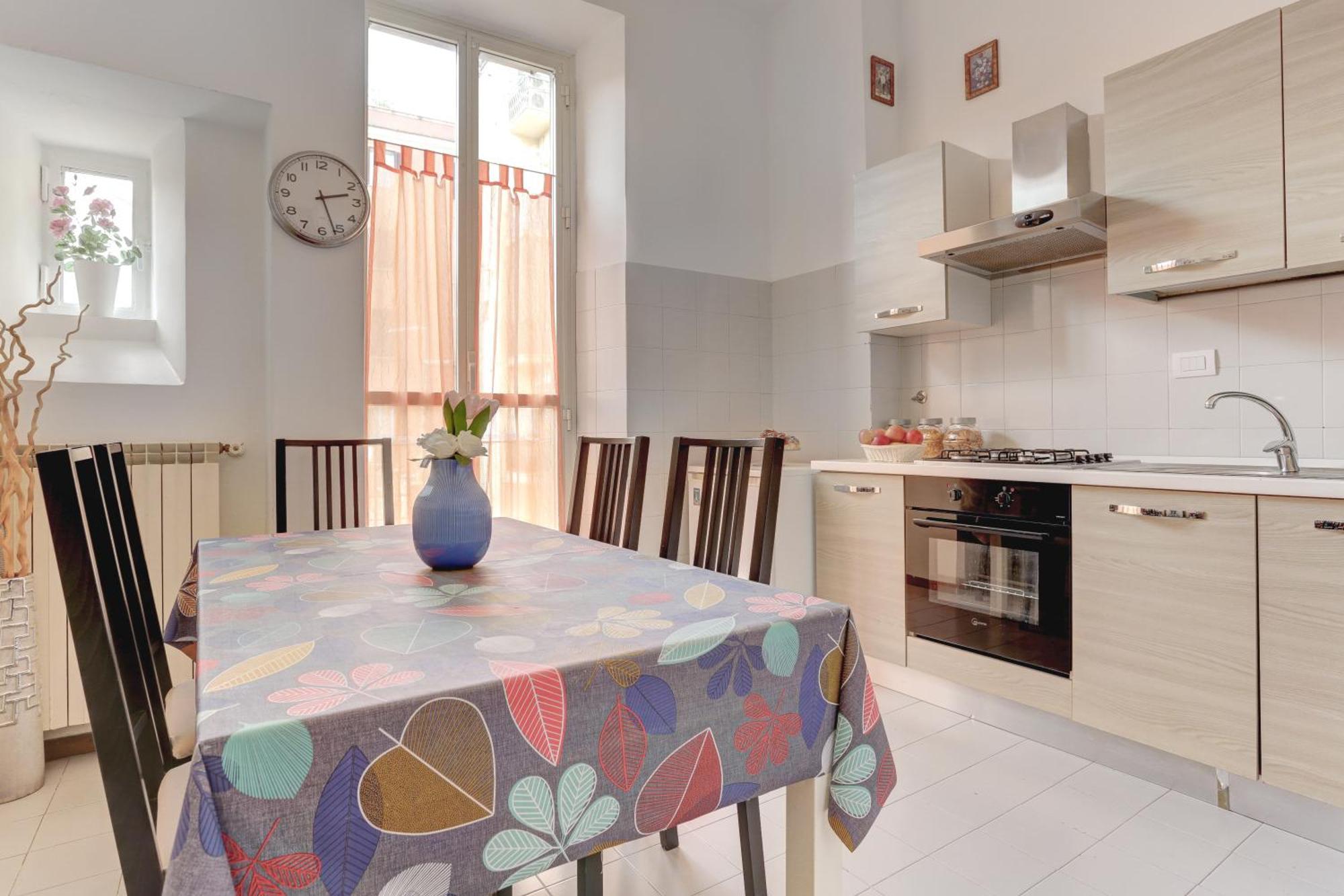 Bed and Breakfast Claudia House Roma Termini Екстер'єр фото